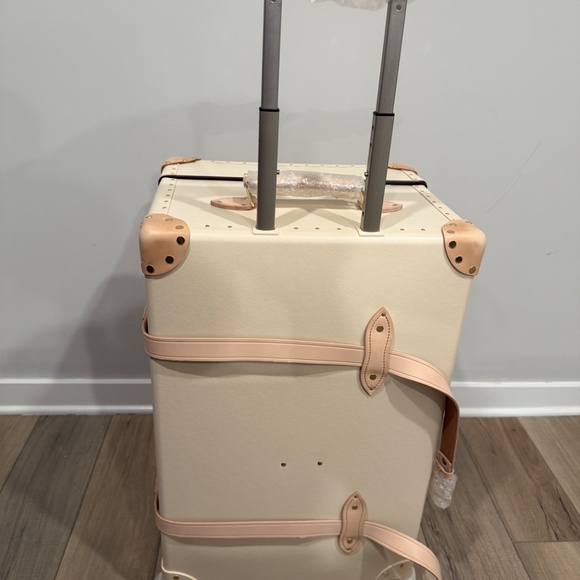 Globe-trotter luggage - check-in - 4 wheels - Picture 4 of 12